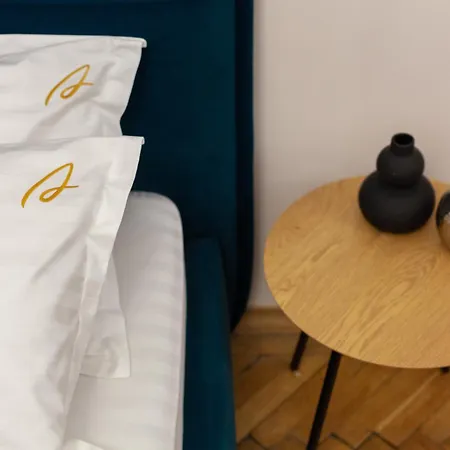 Avangard Shashkevycha 3 Apartament *