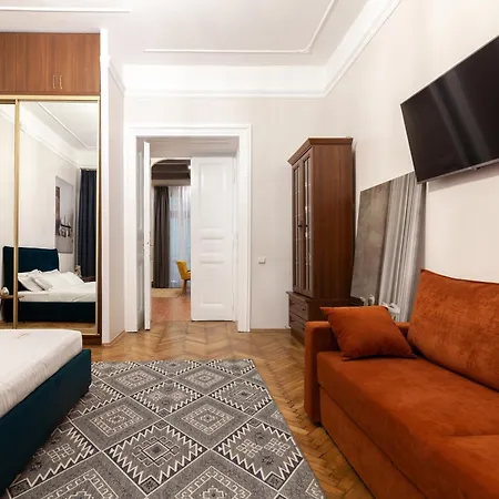 Avangard Shashkevycha 3 Appartement *