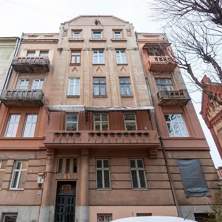 Avangard Shashkevycha 3