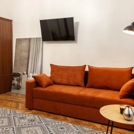 Avangard Shashkevycha 3 Apartman *
