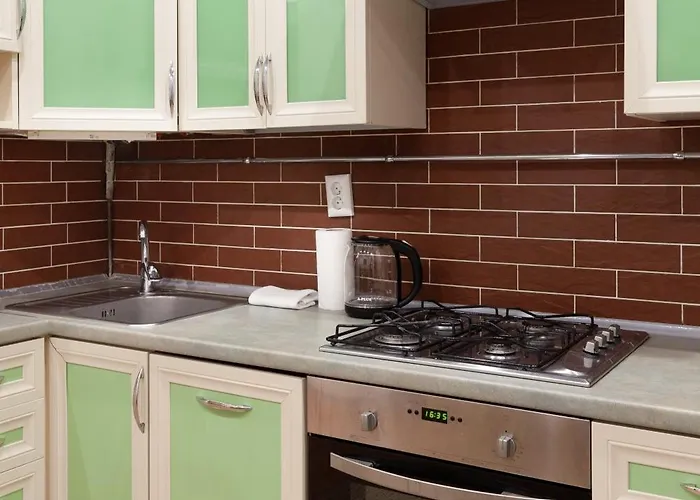 Avangard Shashkevycha 3