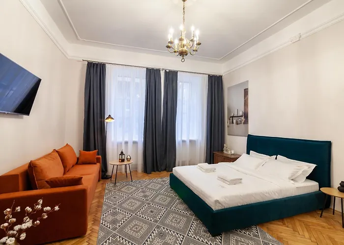 Апартаменты Avangard Shashkevycha 3 *