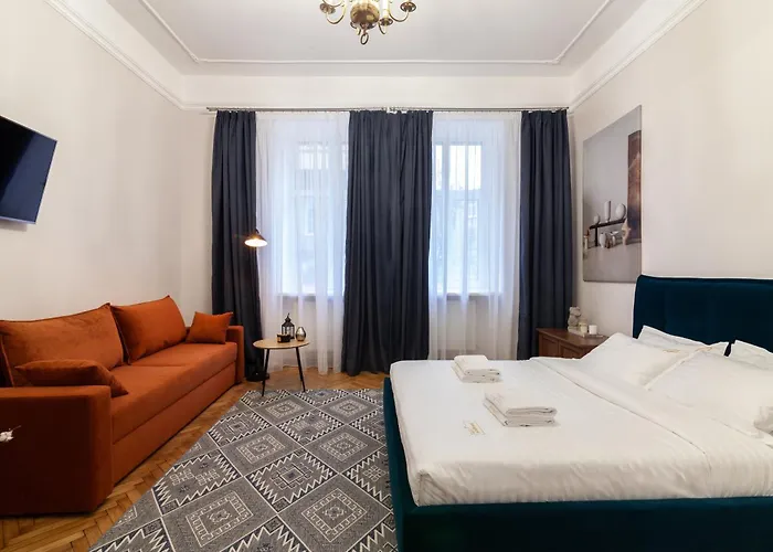 Avangard Shashkevycha 3 *